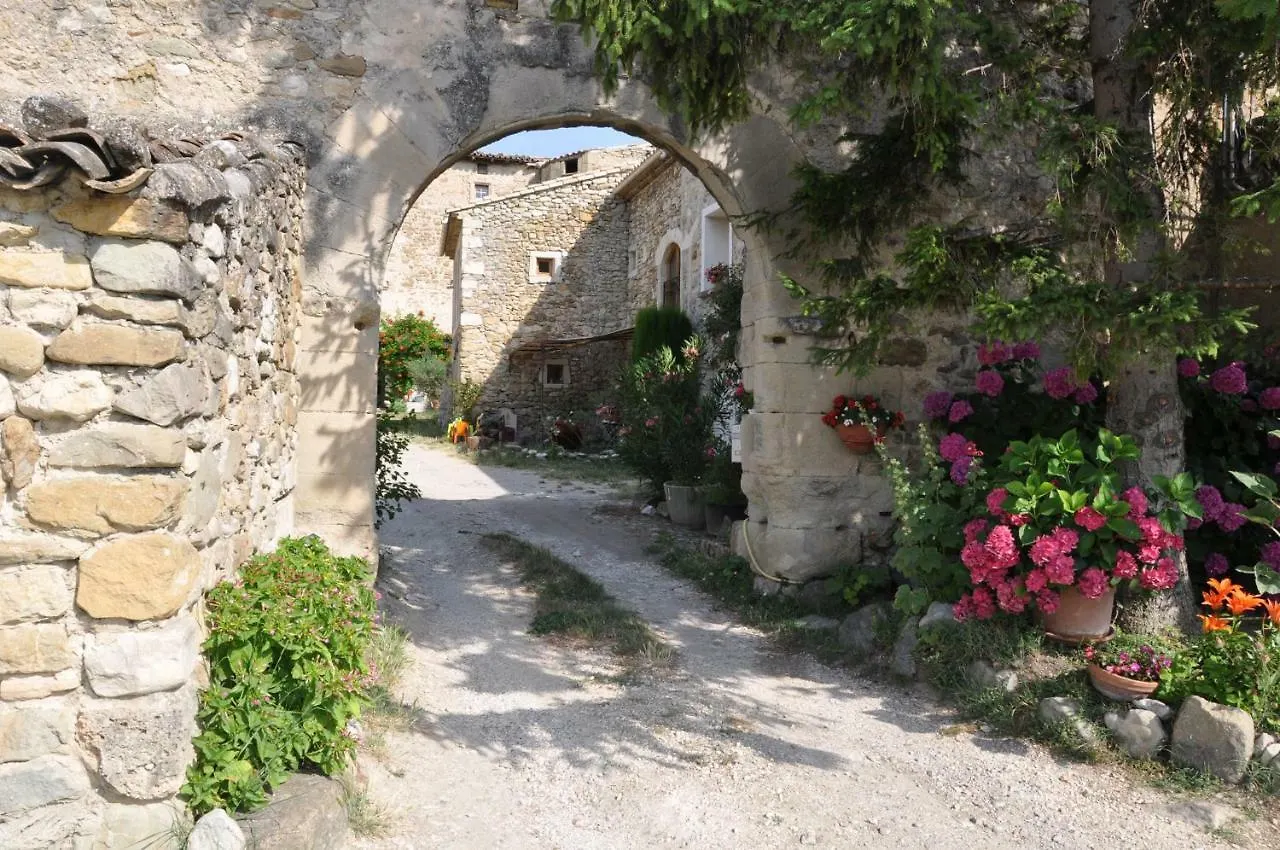Holiday home Gites Du Chateau D'Alencon Le Pegue